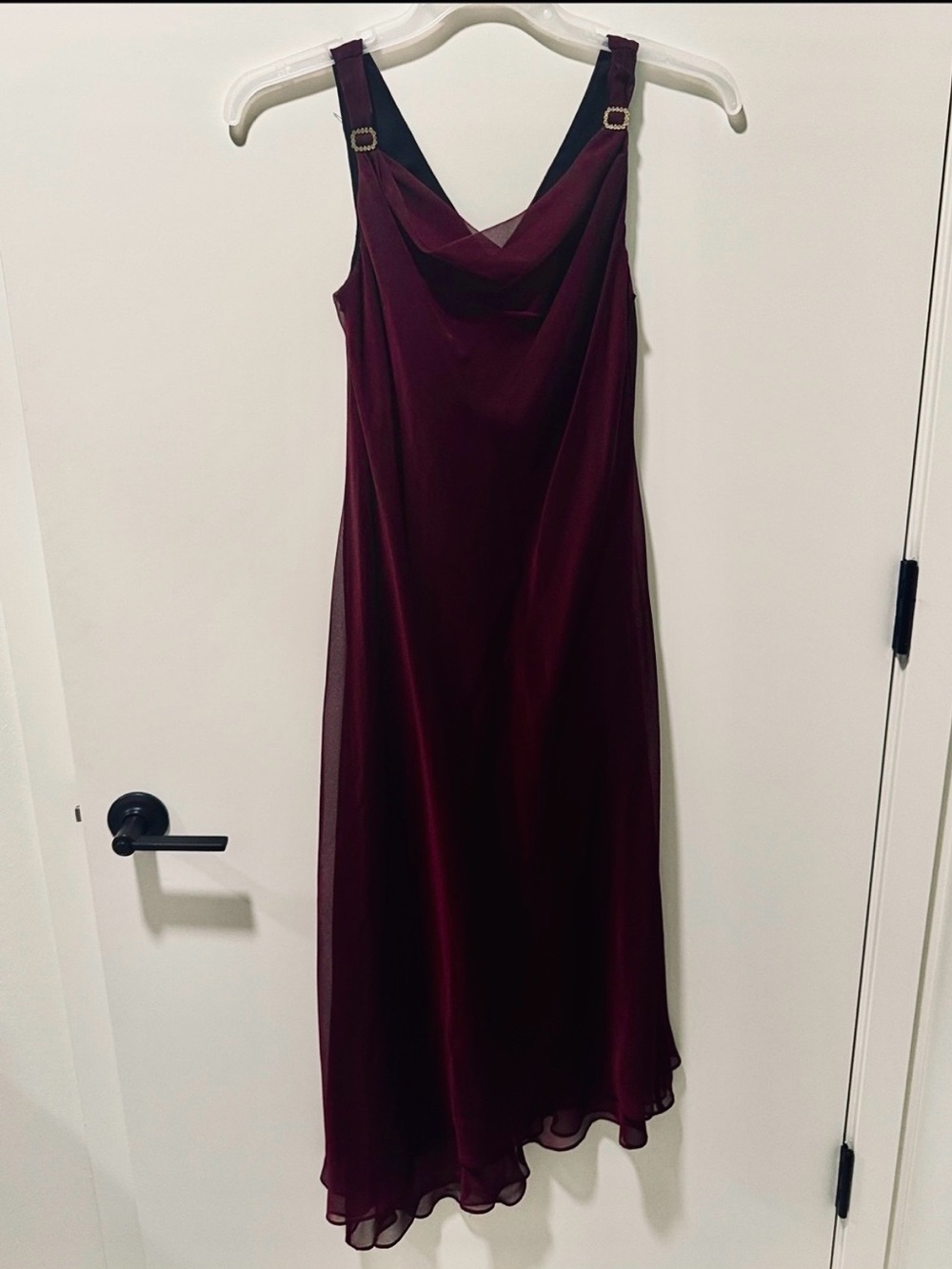 Donna Ricco Sleeveless Chiffon Cowl Neck Midi Dress NWOT